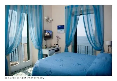 Couette-café La Scogliera Atrani